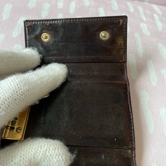 Chanel Quilted Patent Chocolate Bar Key Holder HOLOGRAM INTACT - Picture 7 of 13